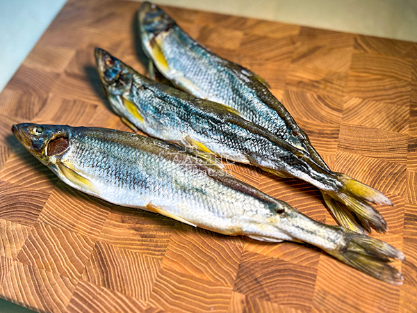 Корюшка без икры вяленая ГОСТ (крупная) в Якутске