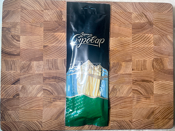 Сыр 60 гр ГОРНЫЙ СЫРОВАР (Нити копчёные) в Якутске