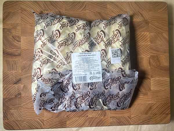 Сыр 1 кг ГОРНЫЙ СЫРОВАР (Косичка с укропом и чесноком) в Якутске