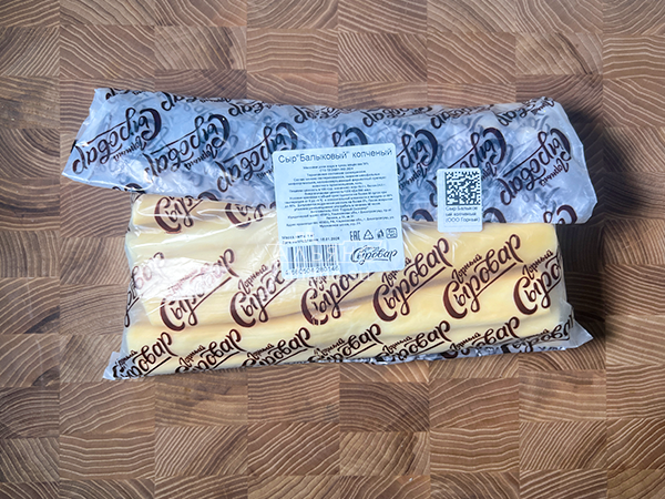 Сыр 1 кг ГОРНЫЙ СЫРОВАР (Балыковый копчёный) в Якутске
