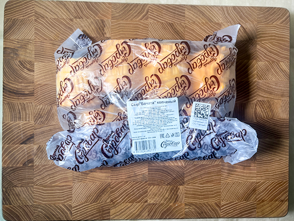 Сыр 1 кг ГОРНЫЙ СЫРОВАР (Бочата копчёный) в Якутске