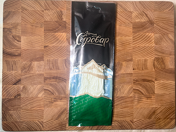 Сыр 60 гр ГОРНЫЙ СЫРОВАР (Паутинка белая с укропом и чесноком) в Якутске